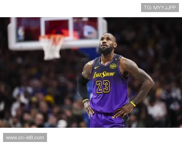 湖人计划在11月6日对战马刺时让詹姆斯复出并围绕他展开战术调整