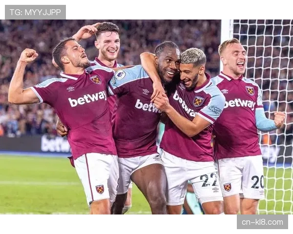 英超第十一轮出现多场大比分 进攻足球成为主旋律